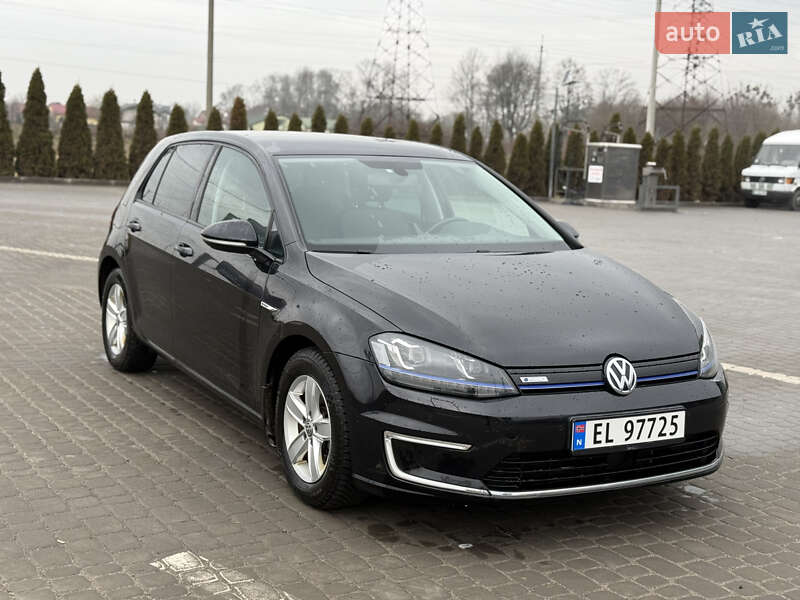 Volkswagen e-Golf 2016