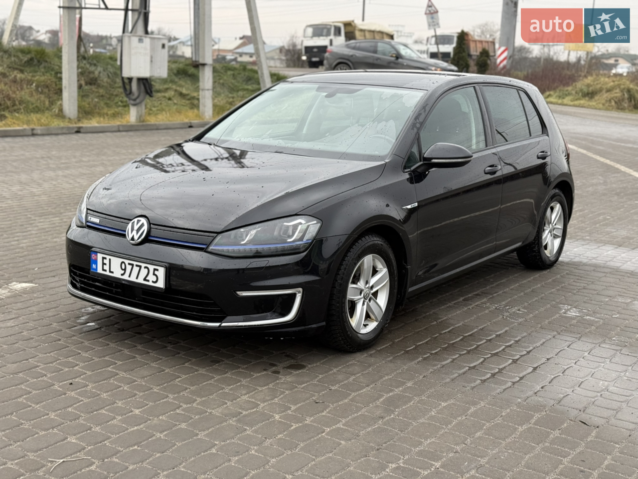 2017 Volkswagen Golf - мініатюра 27