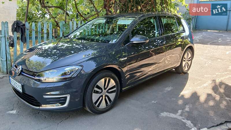 Volkswagen e-Golf 2020