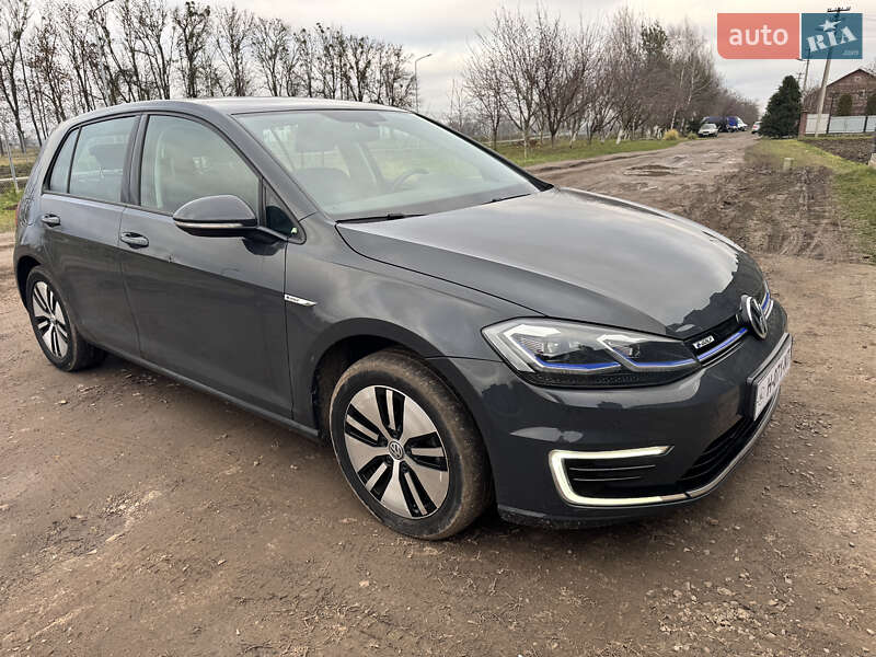 Volkswagen e-Golf 2020 Volkswagen e-Golf 2020