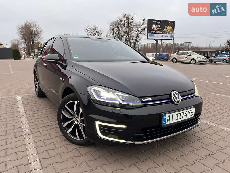 Volkswagen e-Golf 2020 Volkswagen e-Golf 2020