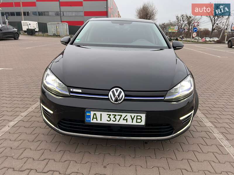 Хетчбек Volkswagen e-Golf 2020 в Києві