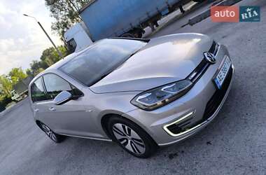 Хэтчбек Volkswagen e-Golf 2017 в Днепре