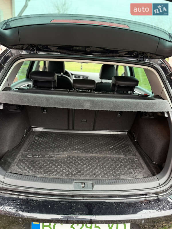 Хэтчбек Volkswagen e-Golf 2015 в Городке фото 13 Хэтчбек Volkswagen e-Golf 2015 в Городке