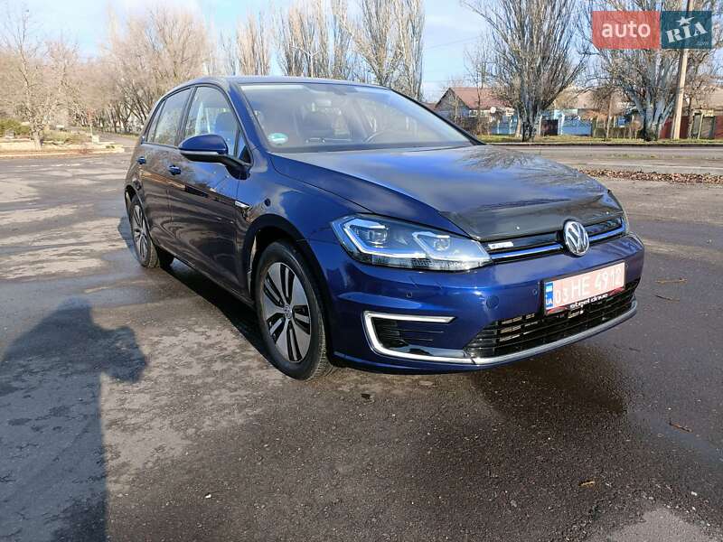 Хэтчбек Volkswagen e-Golf 2020 в Николаеве фото 3 Хэтчбек Volkswagen e-Golf 2020 в Николаеве