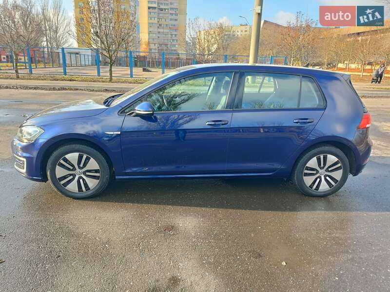 Хэтчбек Volkswagen e-Golf 2020 в Николаеве фото 5 Хэтчбек Volkswagen e-Golf 2020 в Николаеве