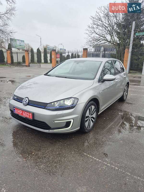 Volkswagen e-Golf 2016 Volkswagen e-Golf 2016
