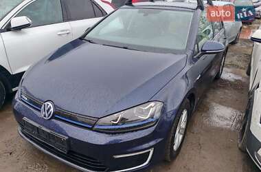 Хэтчбек Volkswagen e-Golf 2015 в Днепре