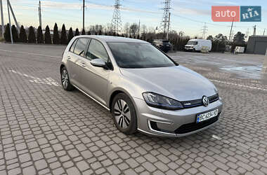 Хэтчбек Volkswagen e-Golf 2016 в Львове