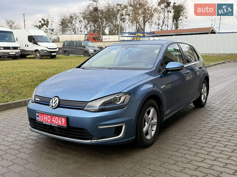 Volkswagen e-Golf 2015