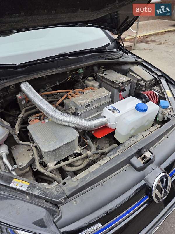 Хэтчбек Volkswagen e-Golf 2020 в Кропивницком