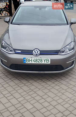 Хэтчбек Volkswagen e-Golf 2016 в Одессе
