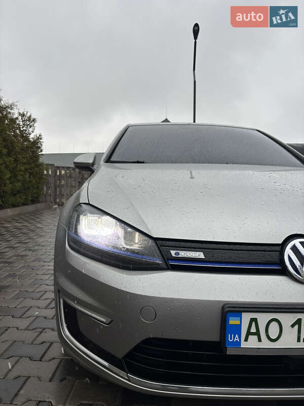 Хетчбек Volkswagen e-Golf 2015 в Іршаві фото 2 Хетчбек Volkswagen e-Golf 2015 в Іршаві