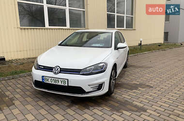 Хэтчбек Volkswagen e-Golf 2019 в Ровно