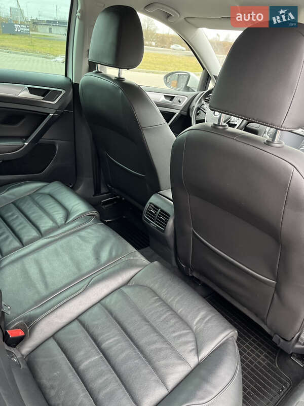 Хэтчбек Volkswagen e-Golf 2015 в Ковеле