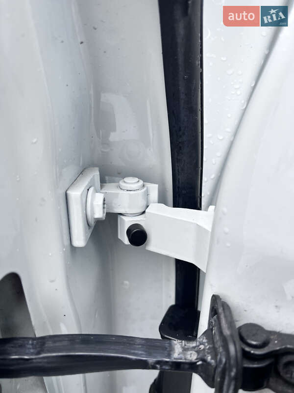 Хэтчбек Volkswagen e-Golf 2015 в Ковеле