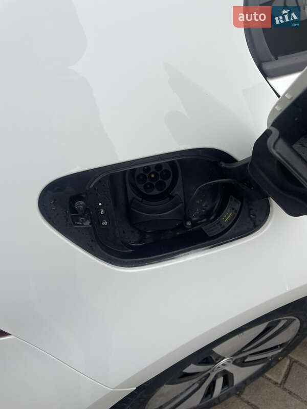 Хетчбек Volkswagen e-Golf 2020 в Луцьку