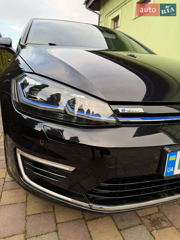 Хэтчбек Volkswagen e-Golf 2019 в Львове