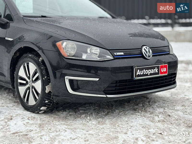 Хэтчбек Volkswagen e-Golf 2016 в Киеве