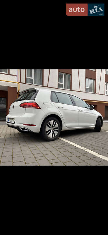 Хетчбек Volkswagen e-Golf 2019 в Івано-Франківську