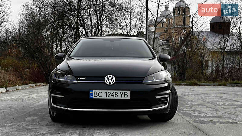 Хетчбек Volkswagen e-Golf 2020 в Хмельницькому