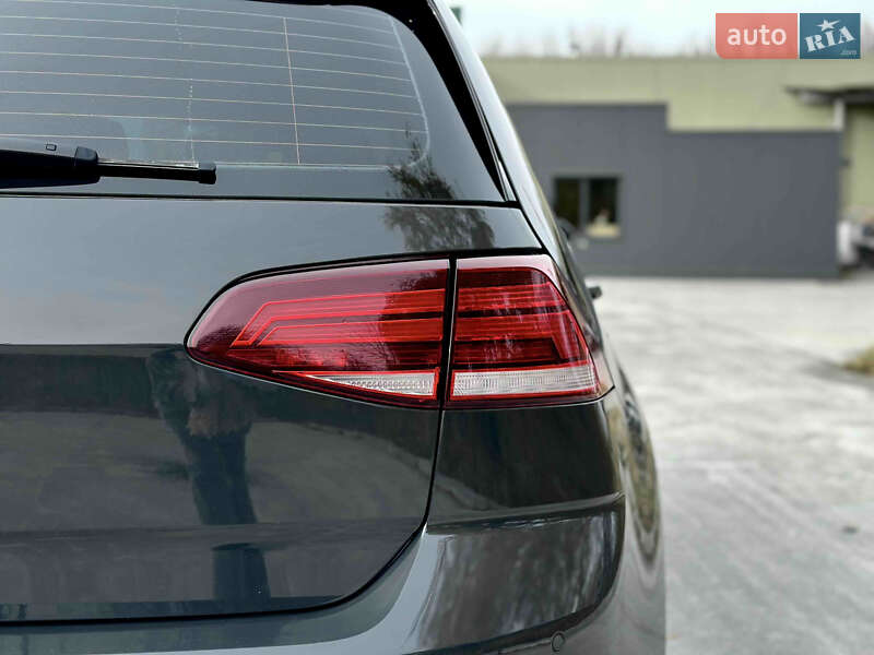 Хетчбек Volkswagen e-Golf 2020 в Хмельницькому