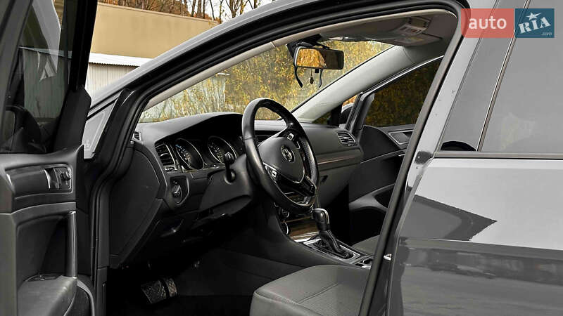 Хетчбек Volkswagen e-Golf 2020 в Хмельницькому