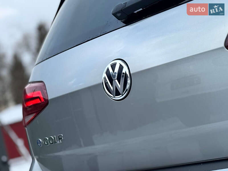 Хэтчбек Volkswagen e-Golf 2017 в Трускавце