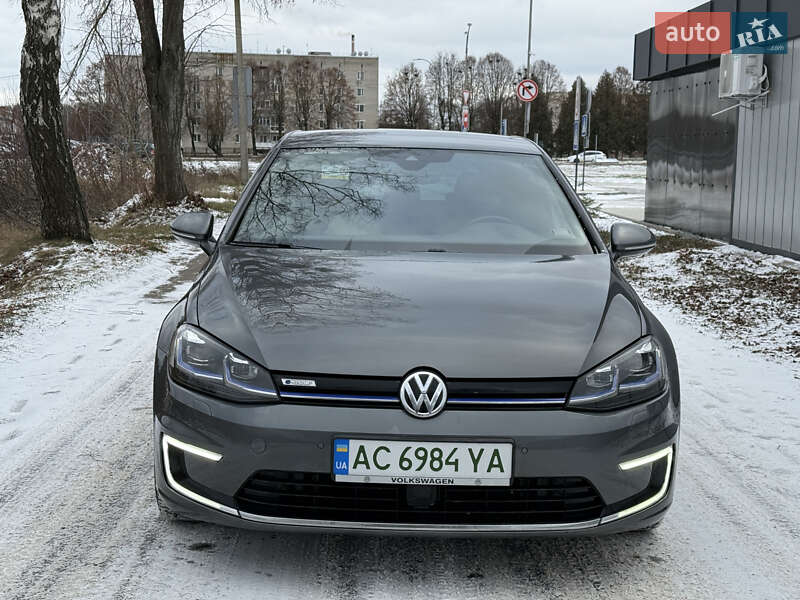 Хетчбек Volkswagen e-Golf 2018 в Володимирі фото 3 Хетчбек Volkswagen e-Golf 2018 в Володимирі