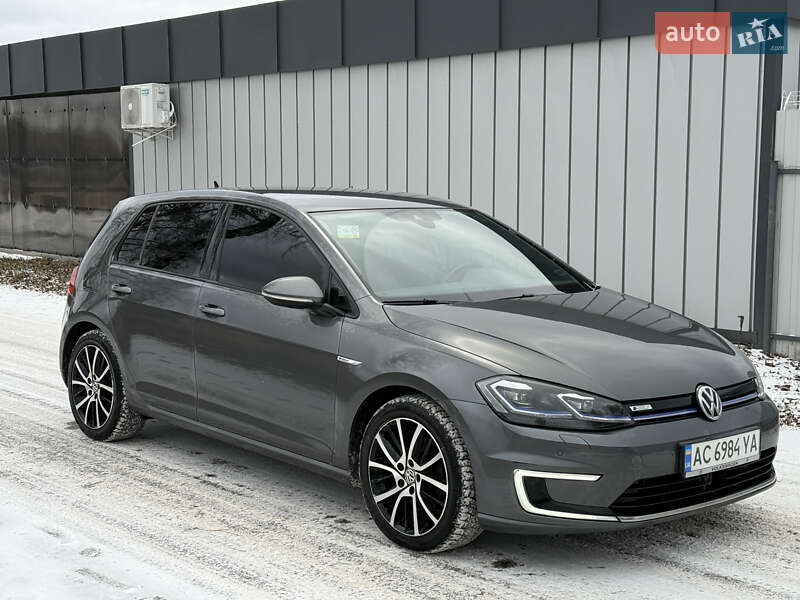 Хетчбек Volkswagen e-Golf 2018 в Володимирі фото 6 Хетчбек Volkswagen e-Golf 2018 в Володимирі