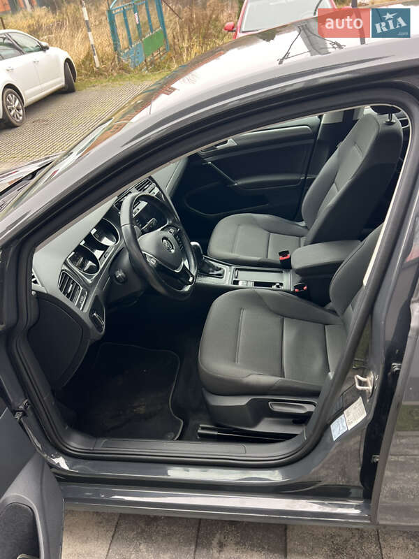 Хетчбек Volkswagen e-Golf 2020 в Львові