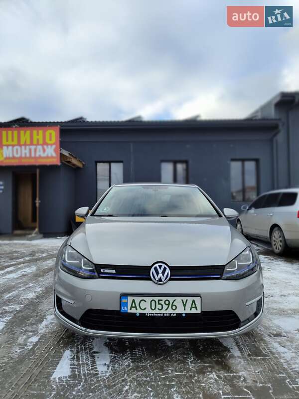 Хэтчбек Volkswagen e-Golf 2014 в Ковеле