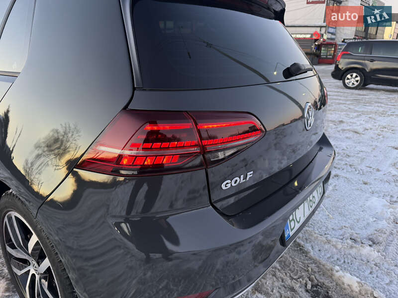 Хэтчбек Volkswagen e-Golf 2019 в Львове