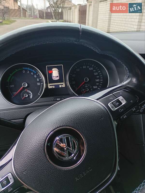 Хетчбек Volkswagen e-Golf 2014 в Олександрії