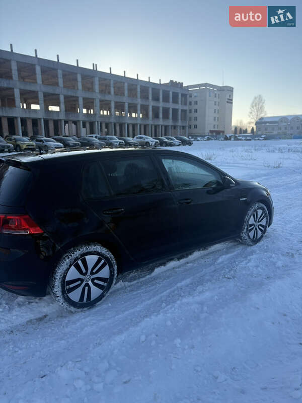 Хетчбек Volkswagen e-Golf 2015 в Тернополі фото 7 Хетчбек Volkswagen e-Golf 2015 в Тернополі