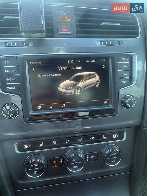 Хетчбек Volkswagen e-Golf 2015 в Тернополі фото 22 Хетчбек Volkswagen e-Golf 2015 в Тернополі