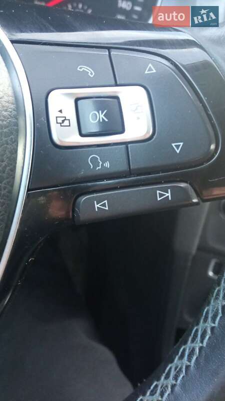 Хетчбек Volkswagen e-Golf 2014 в Житомирі