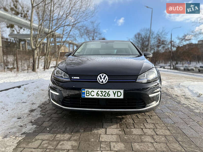 Хетчбек Volkswagen e-Golf 2016 в Львові