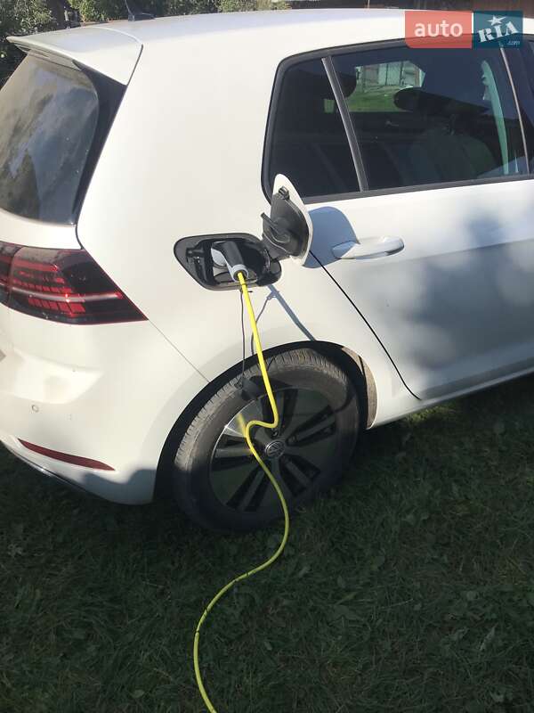 Volkswagen e-Golf 2019