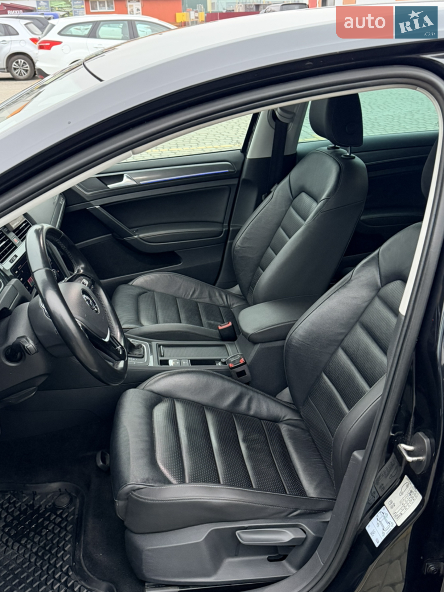 2017 Volkswagen Golf - мініатюра 16
