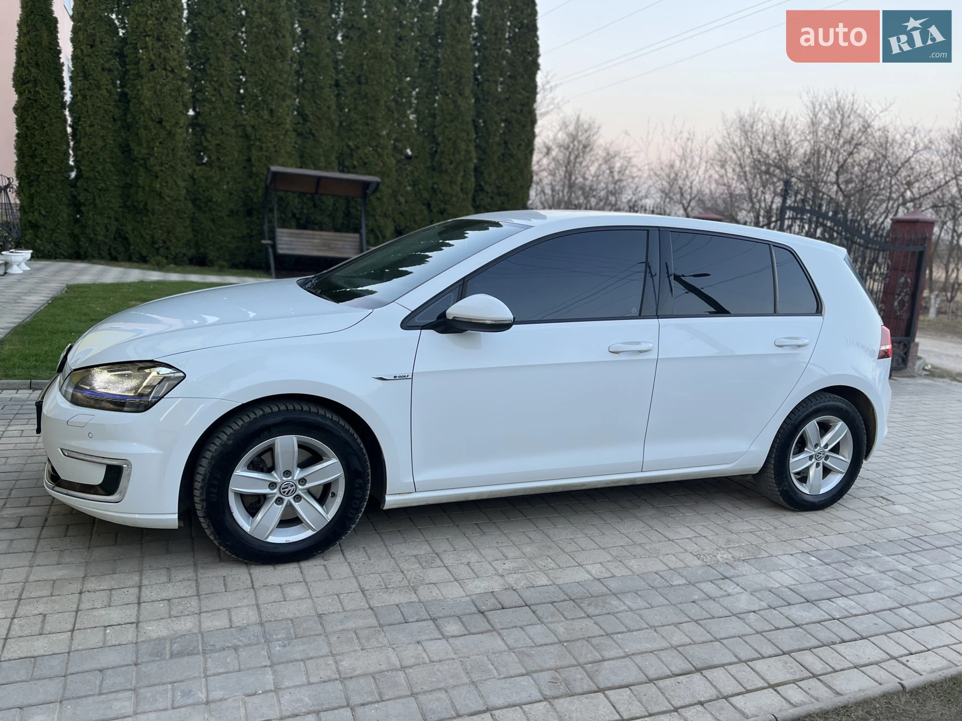2015 Volkswagen Golf - мініатюра 2