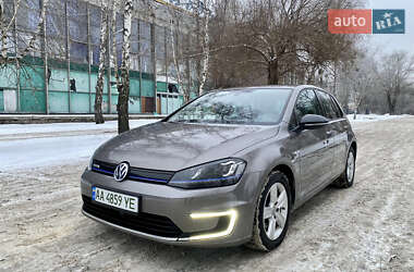 Хетчбек Volkswagen e-Golf 2014 в Києві