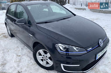 Хетчбек Volkswagen e-Golf 2015 в Тернополі