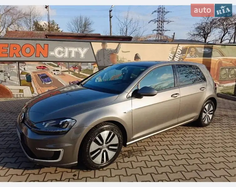 Volkswagen e-Golf