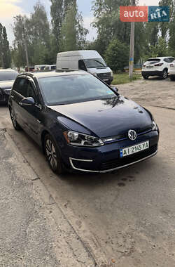 Хетчбек Volkswagen e-Golf 2015 в Харкові