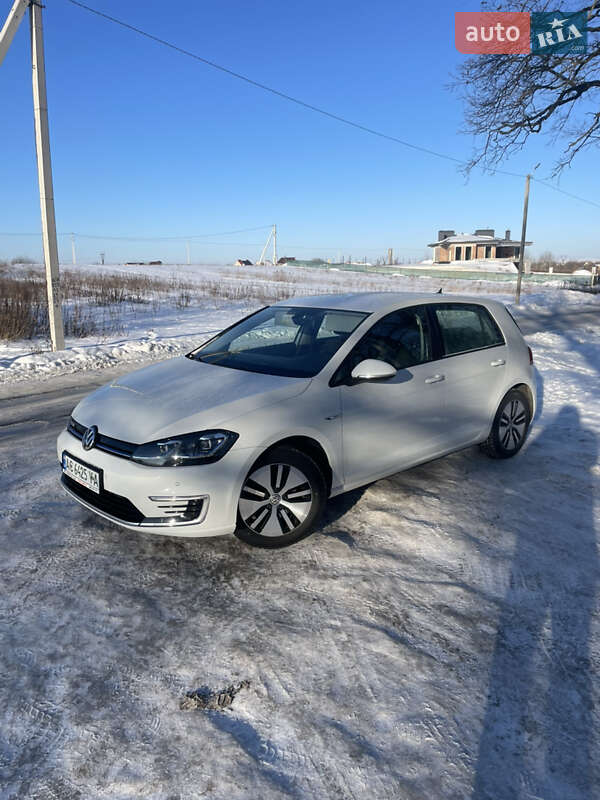 Хэтчбек Volkswagen e-Golf 2020 в Луцке