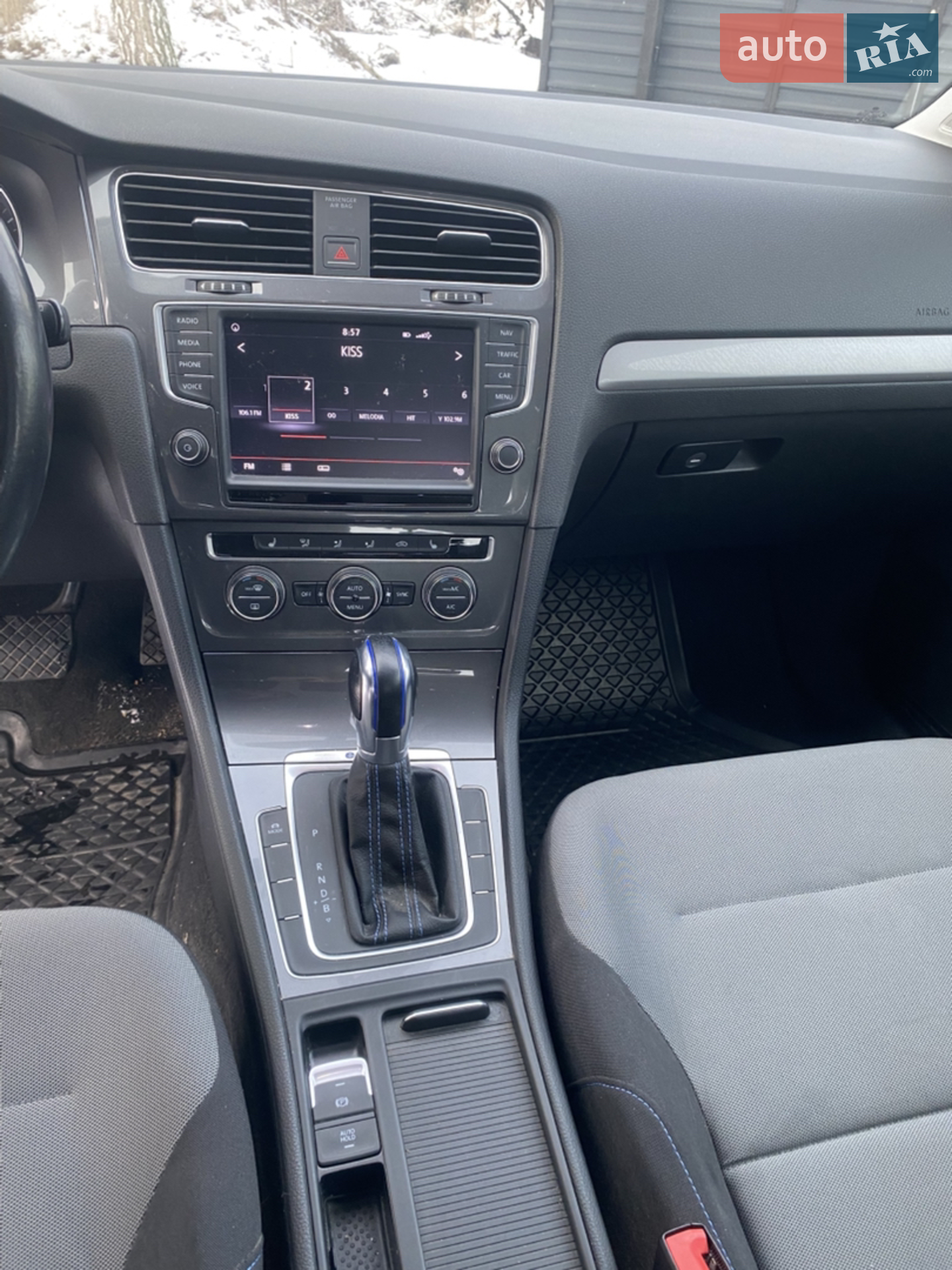 2015 Volkswagen Golf - мініатюра 17
