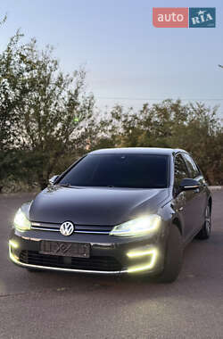 Хетчбек Volkswagen e-Golf 2018 в Кривому Розі