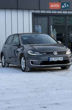 Хетчбек Volkswagen e-Golf 2018 в Володимирі