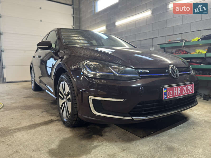 Volkswagen e-Golf 2017